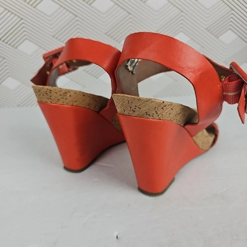 BCBGeneration Womens Orange Faux Leather Wedges US 8.5 Cork‎ Footbed PL-Bana